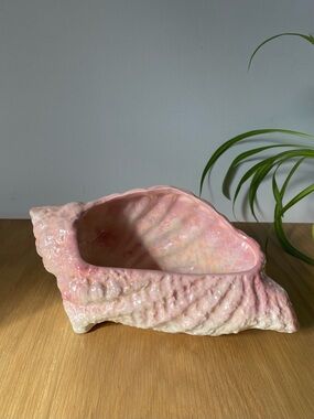 Vintage Midcentury Pink Lustreware Ceramic Conch Shell Planter Vase